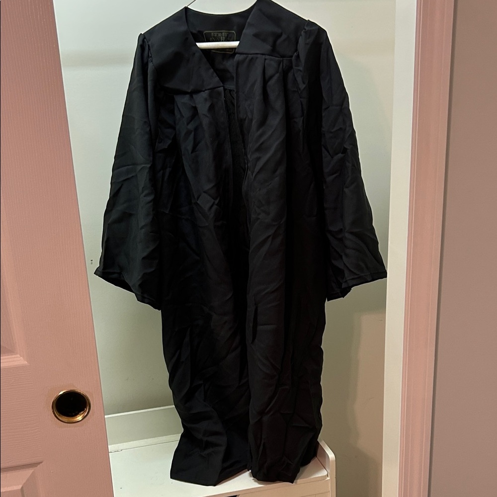 Black Graduation Gown